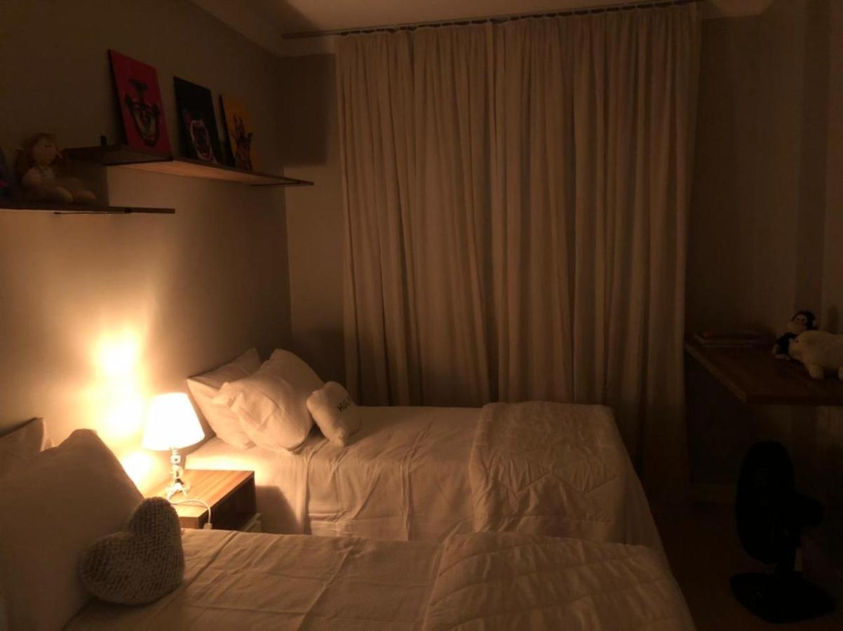 Este Amplo E Charmoso Apartamento Espera Por Voce!